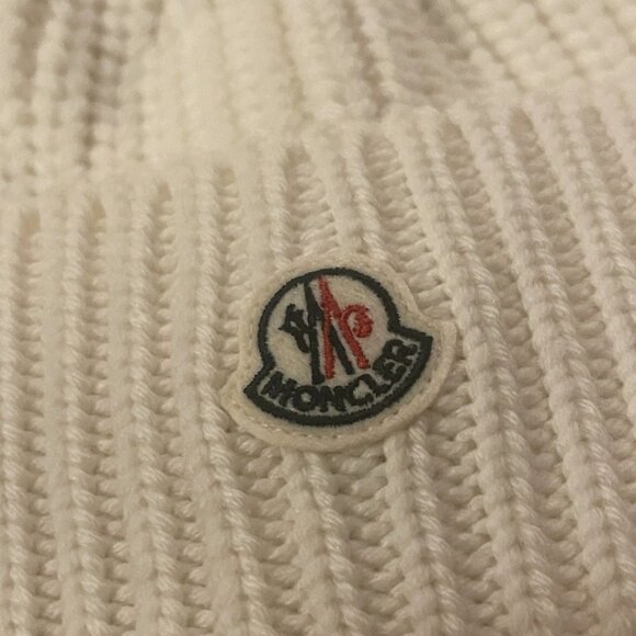 Moncler Berretto Tricot 100% Virginia Wool Beanie Hat - Picture 8 of 10